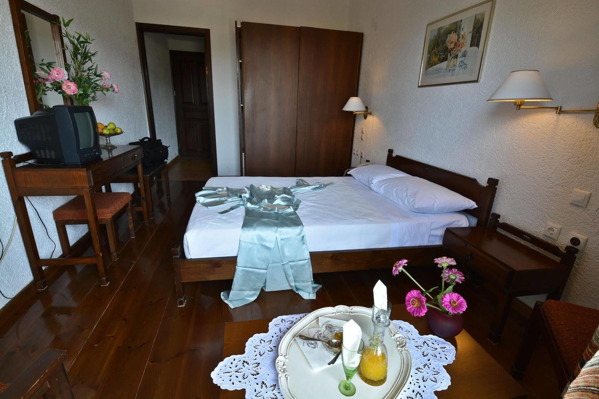 Hotel Prince Stafilos Skopelos Dış mekan fotoğraf